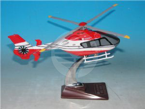 EC135直升机